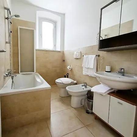 Residenza Casa Bianca * Marina di Massa