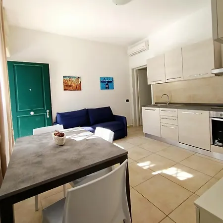 Residenza Casa Bianca * Marina di Massa