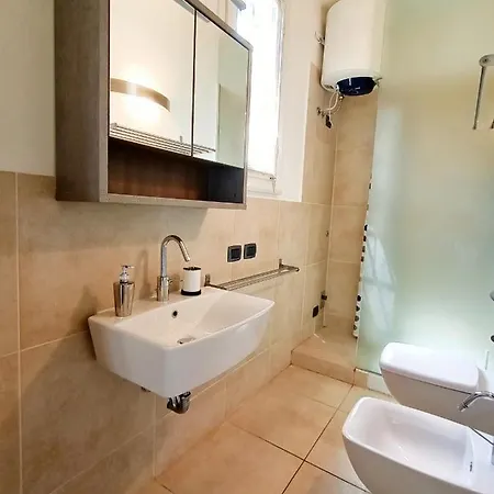 Aparthotel Residenza Casa Bianca *