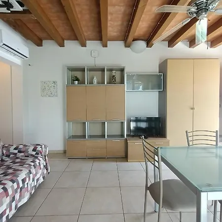 Residenza Casa Bianca Marina di Massa