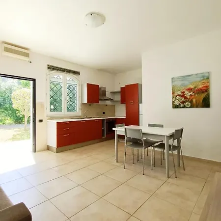 Residenza Casa Bianca Marina di Massa